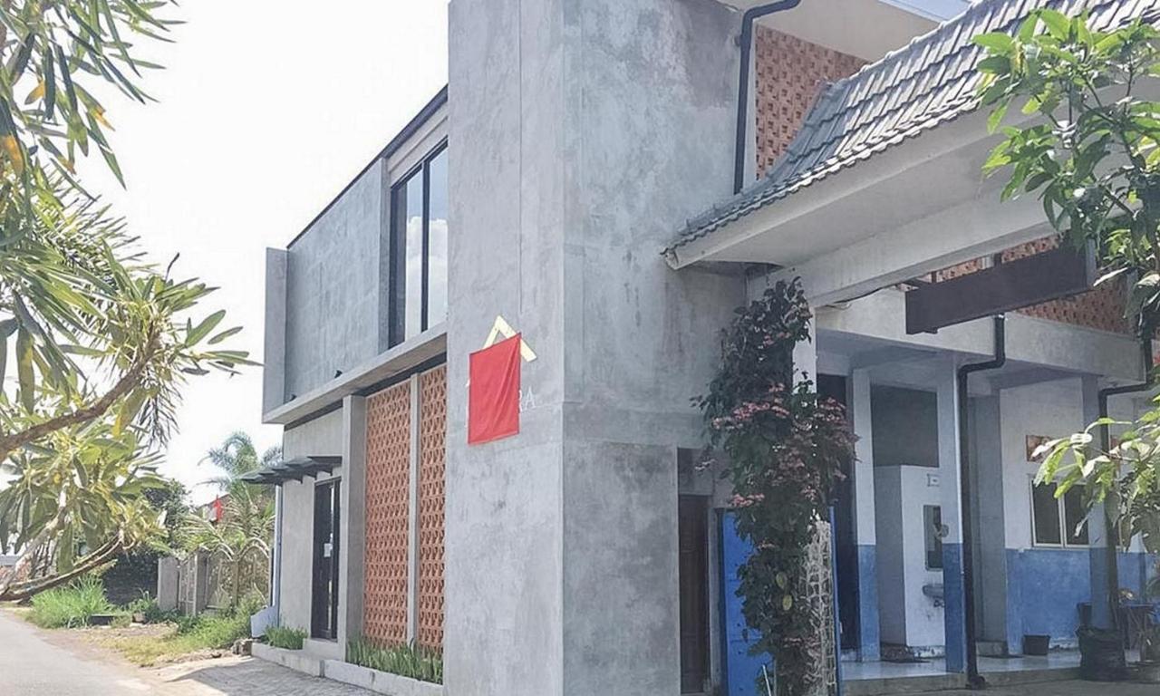 Reddoorz Near Wisata Paribendo Lawang Hotel ภายนอก รูปภาพ